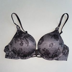 Victoria’s Secret Black & Lavender Lace Print - Miraculous Plunge Bra - 32A